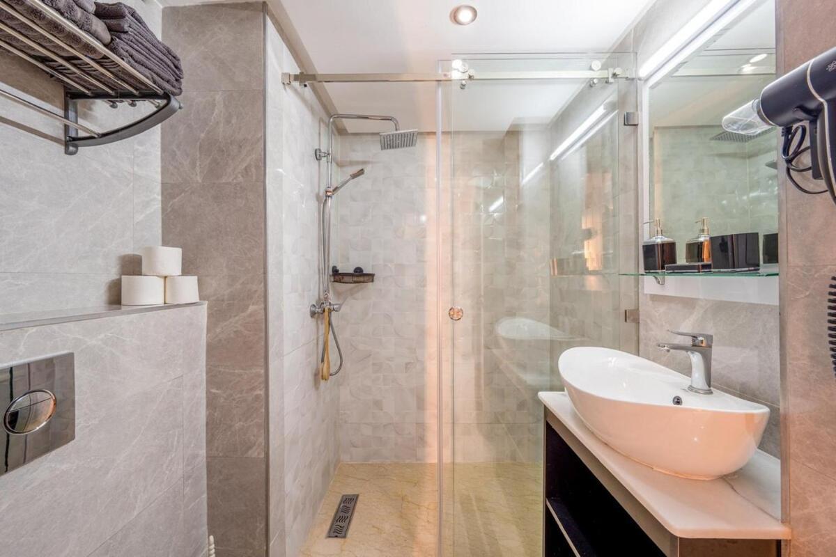Apparemment De Prestige Gueliz Kasbel 212, 02 Chambres Marrakesh Esterno foto